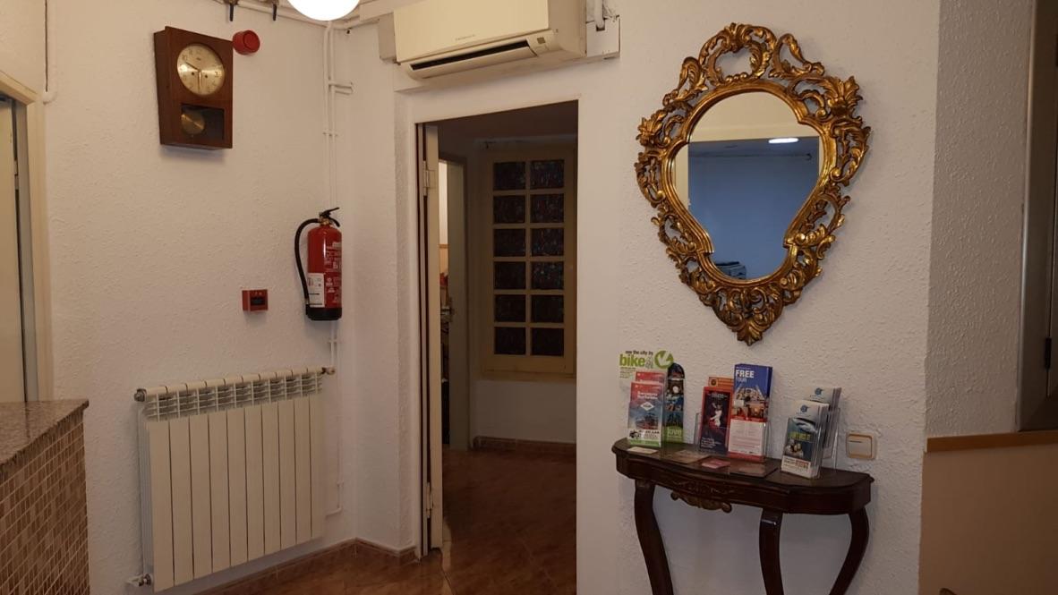 Hostal Rio De Castro Barcelona Bagian luar foto
