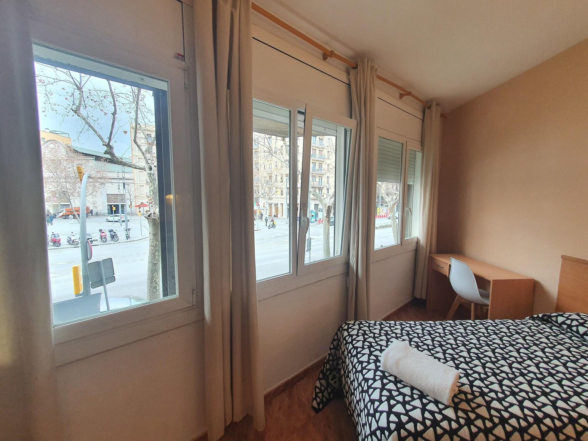 Hostal Rio De Castro Barcelona Bagian luar foto