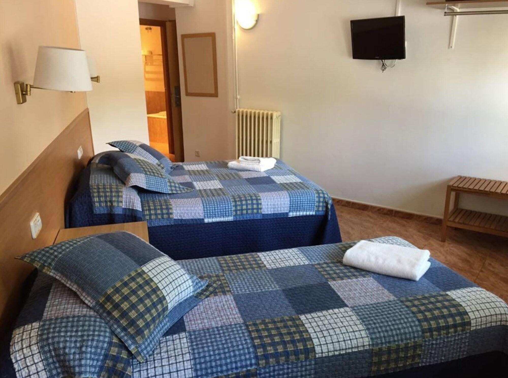 Hostal Rio De Castro Barcelona Bagian luar foto